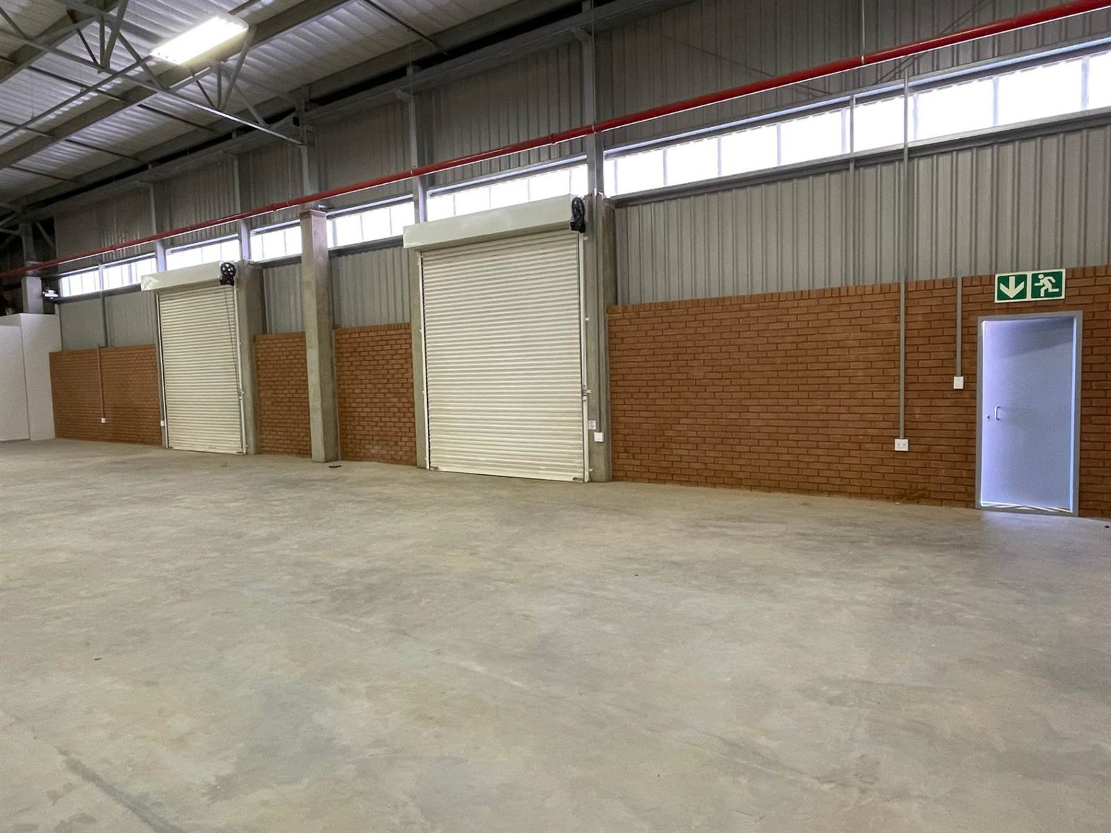 1315  m² Industrial space in Clayville photo number 10