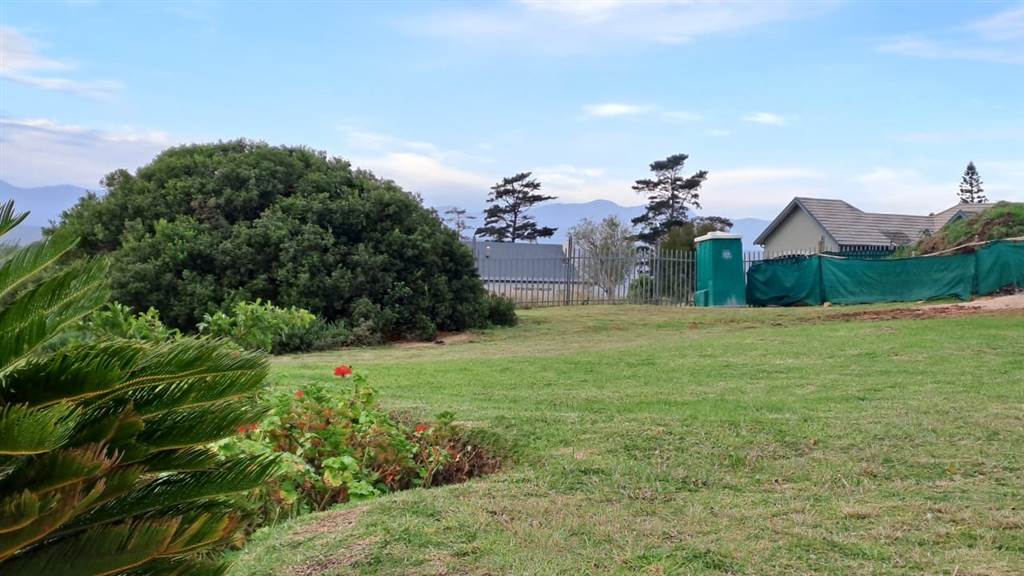 804 m² Land available in The Hill Estate photo number 8