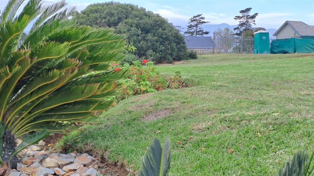 804 m² Land available in The Hill Estate photo number 7