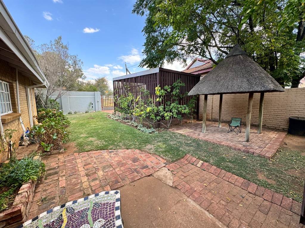 4 Bed House in Parys photo number 18