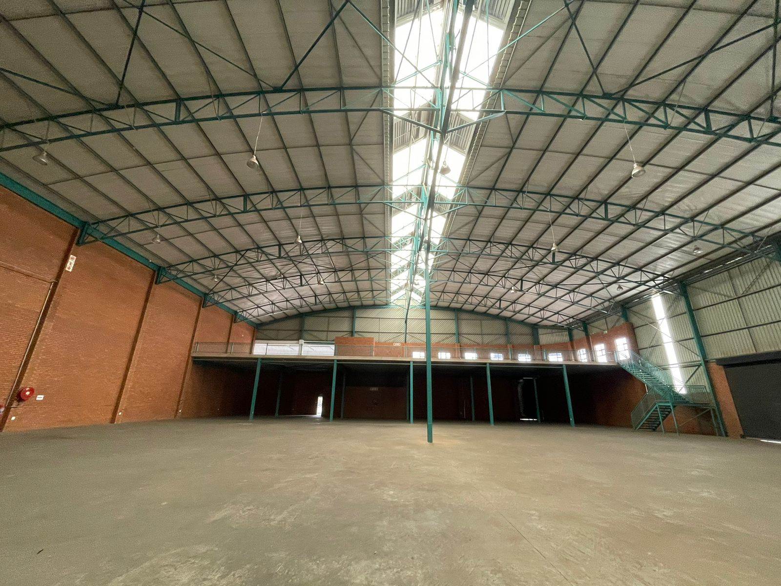 2270  m² Industrial space in Pomona photo number 8