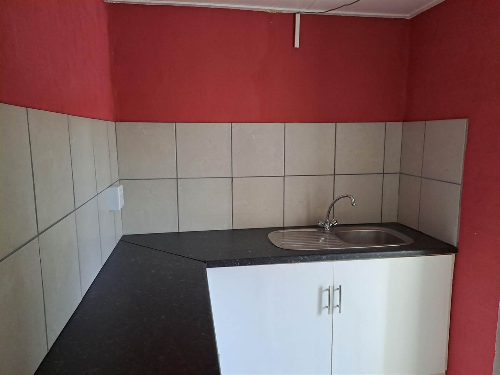 243  m² Commercial space in Pinetown Central photo number 11