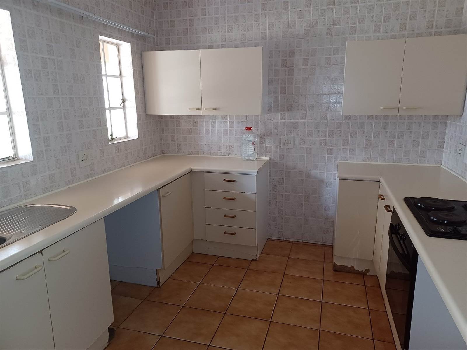1 Bed Apartment in Parys photo number 9