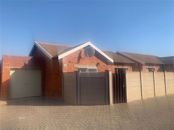 2 Bedroom House 2 Bedroom House