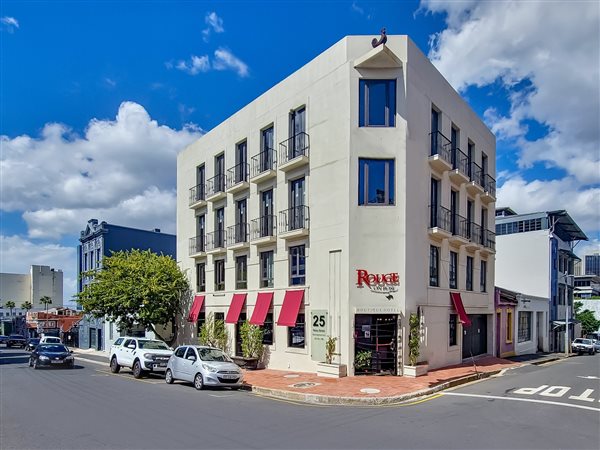 9 Bed House in Cape Town City Centre