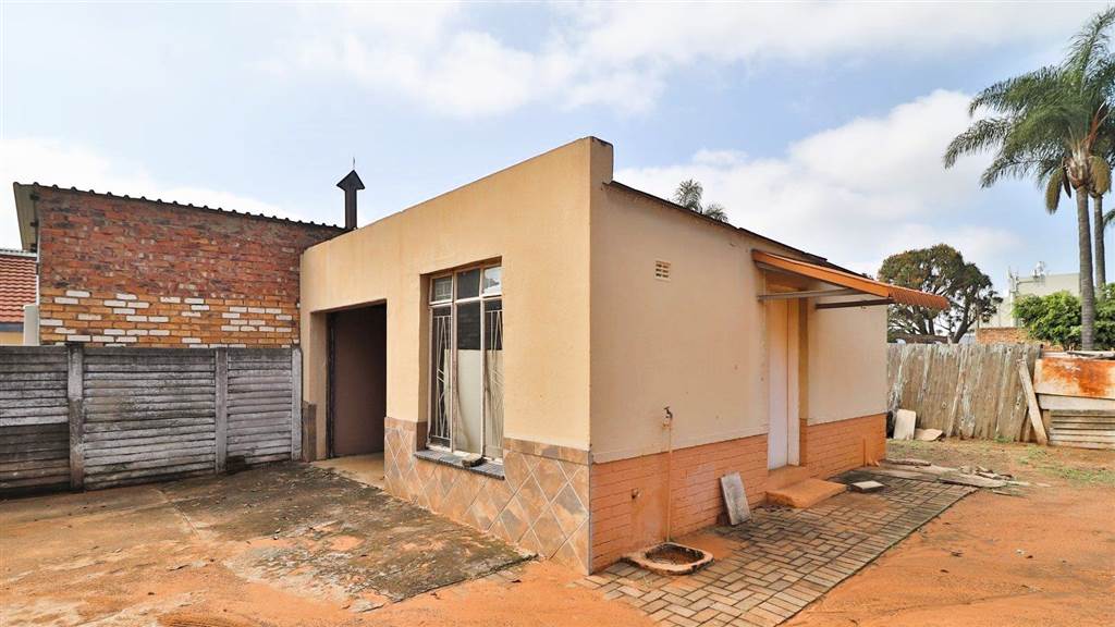 4 Bed House in Pretoria Gardens photo number 10