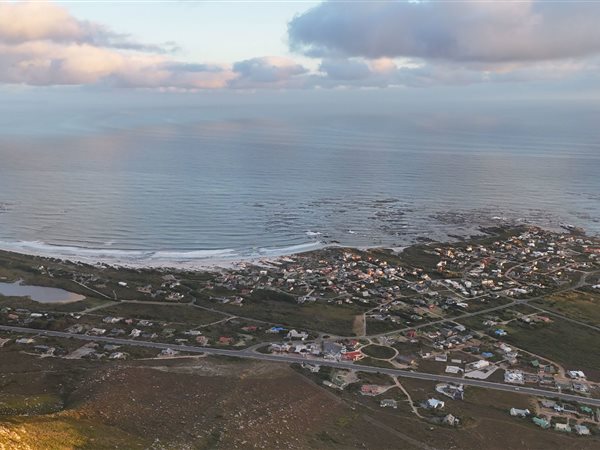 1245 m² Land available in Bettys Bay