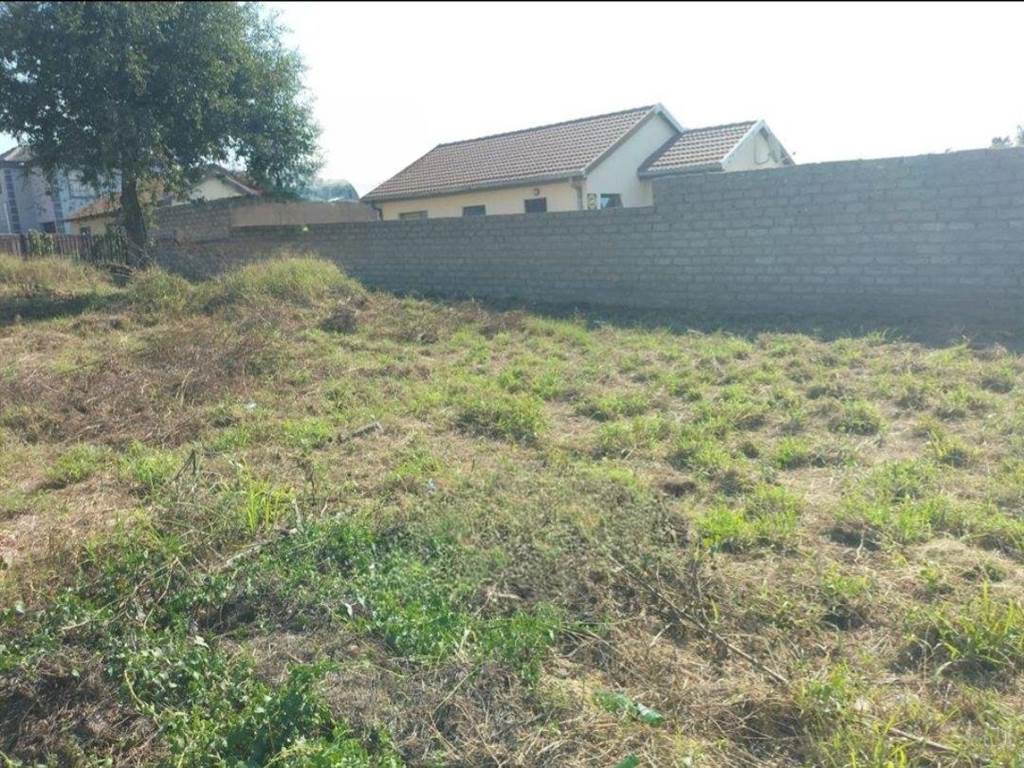 432 m² Land available in Emdo Park photo number 1