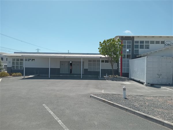 363  m² Industrial space in Firgrove