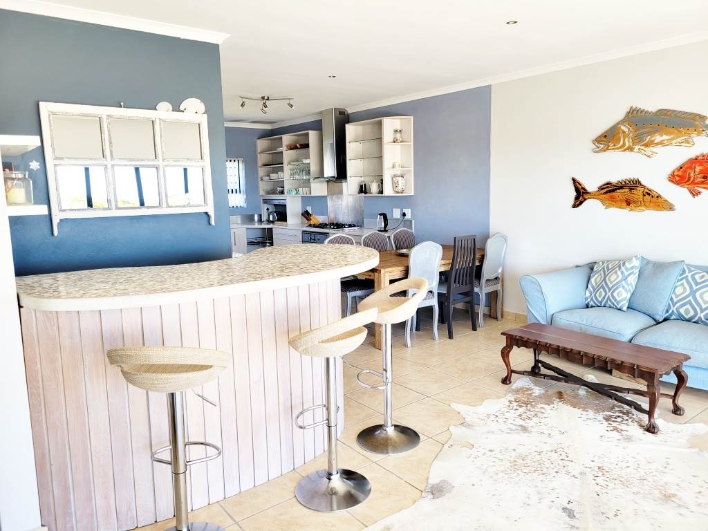 3 Bed House in Struisbaai photo number 6