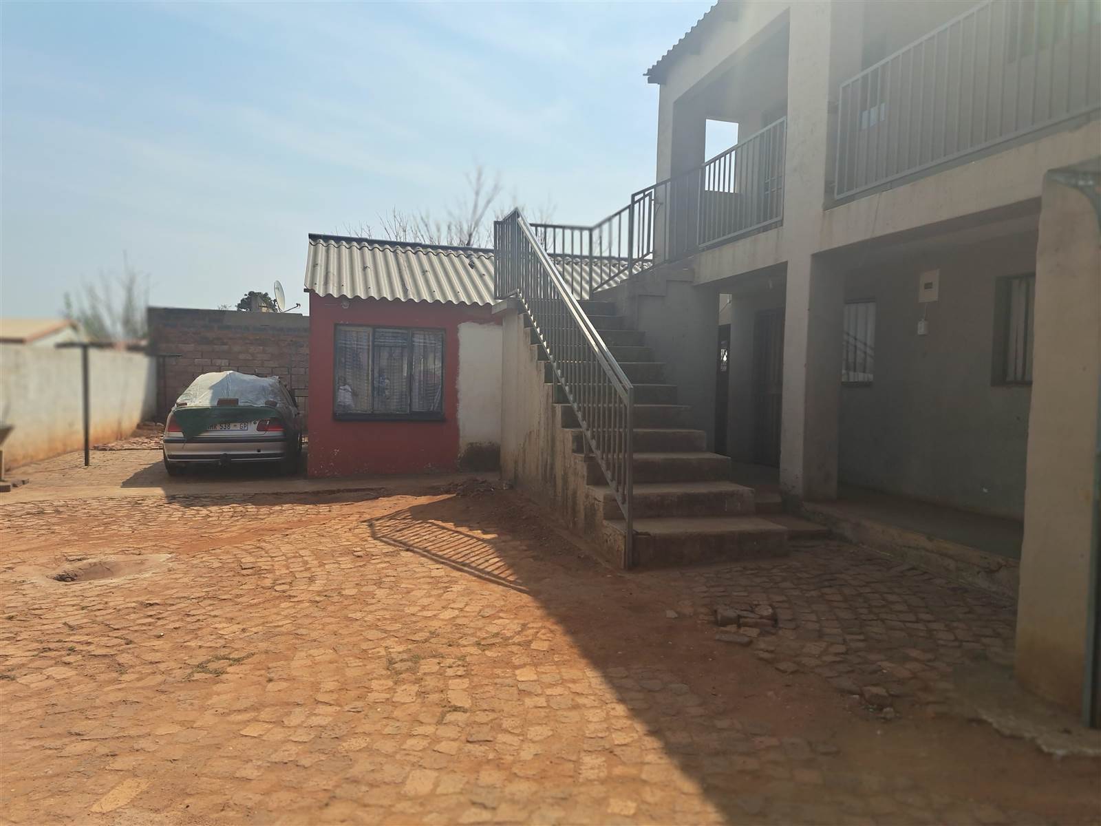 6 Bed House in Roodekop photo number 10