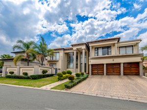 6 Bed House in Savannah Hills
