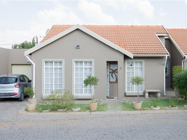 3 Bed Townhouse in Heidelberg Central