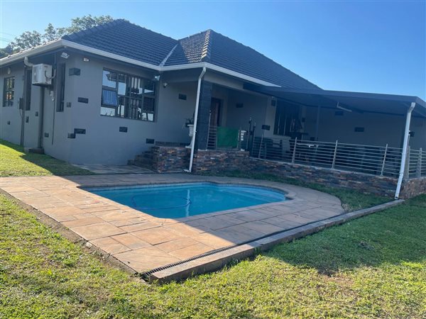 4 Bedroom House 4 Bedroom House