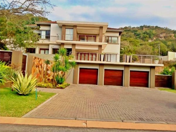 5 Bedroom House 5 Bedroom House
