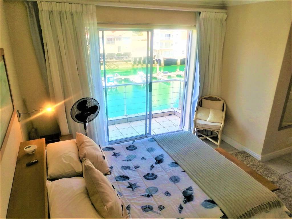 4 Bed Apartment in St Francis Bay photo number 5
