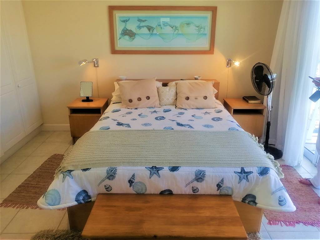 4 Bed Apartment in St Francis Bay photo number 6