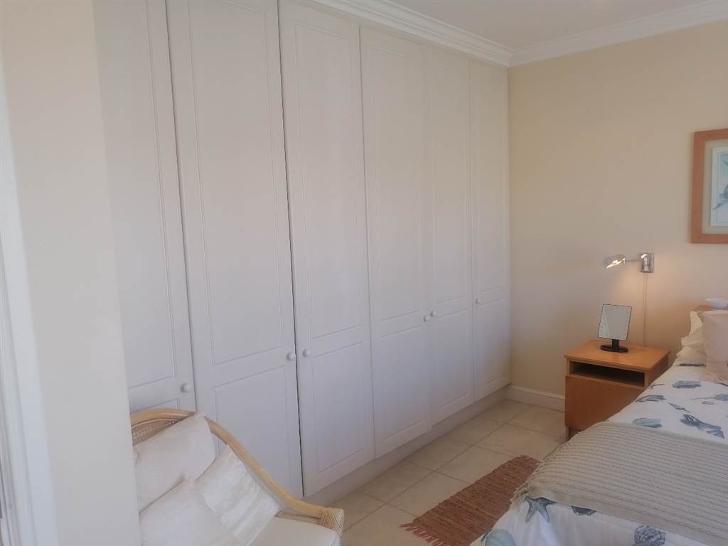 4 Bed Apartment in St Francis Bay photo number 7