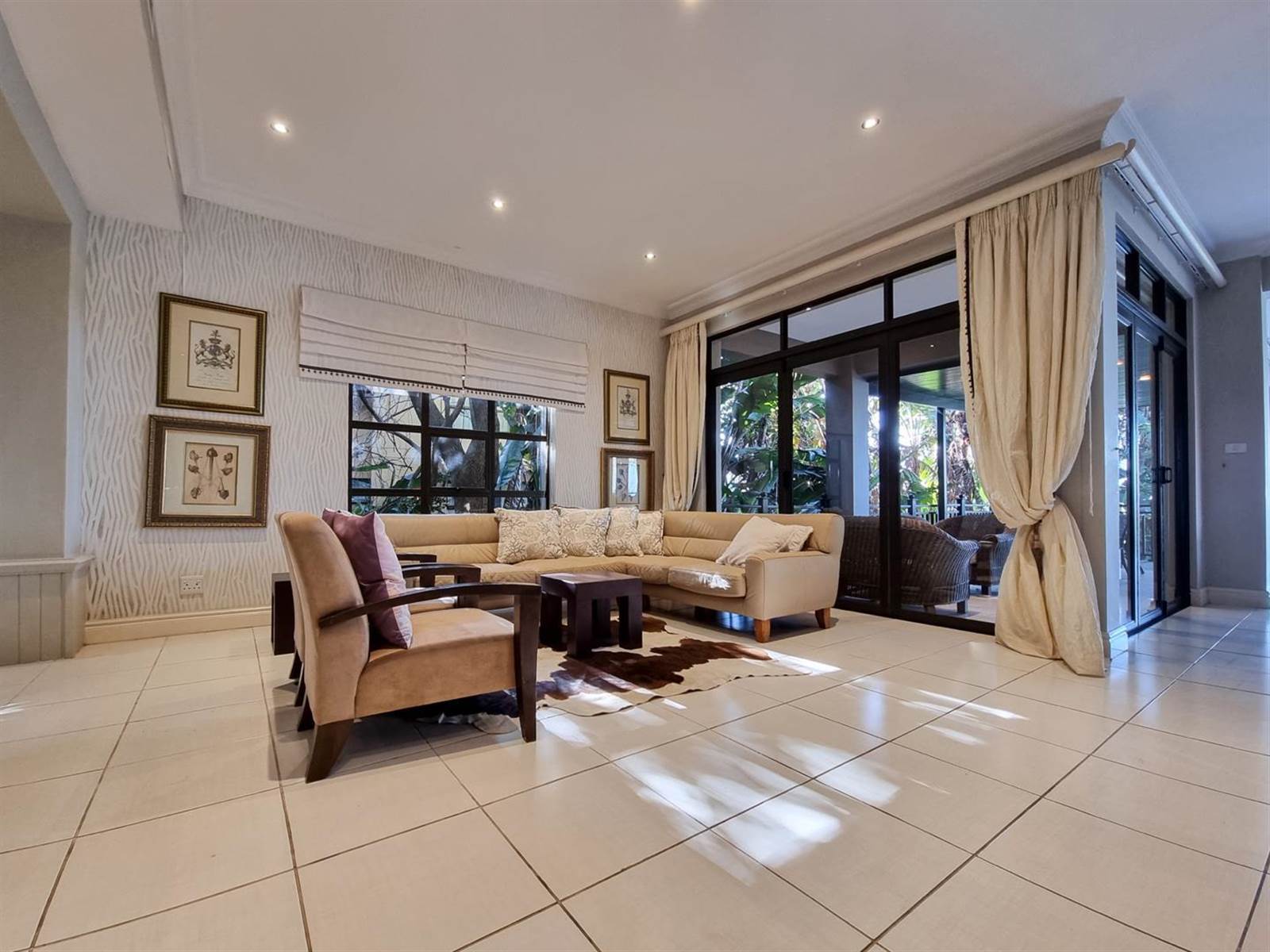 4 Bed House in Zimbali Estate photo number 4