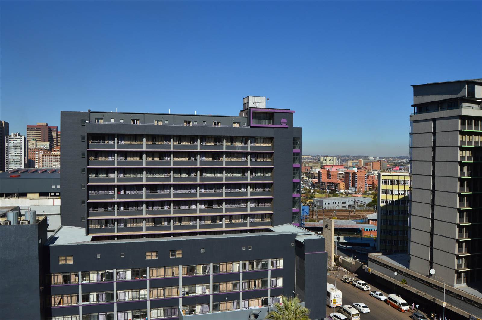 4 Bed Apartment in Braamfontein photo number 15