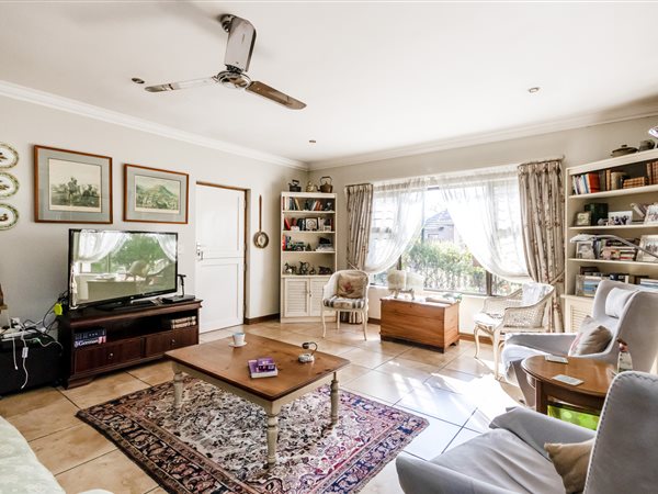 3 Bed House in Douglasdale