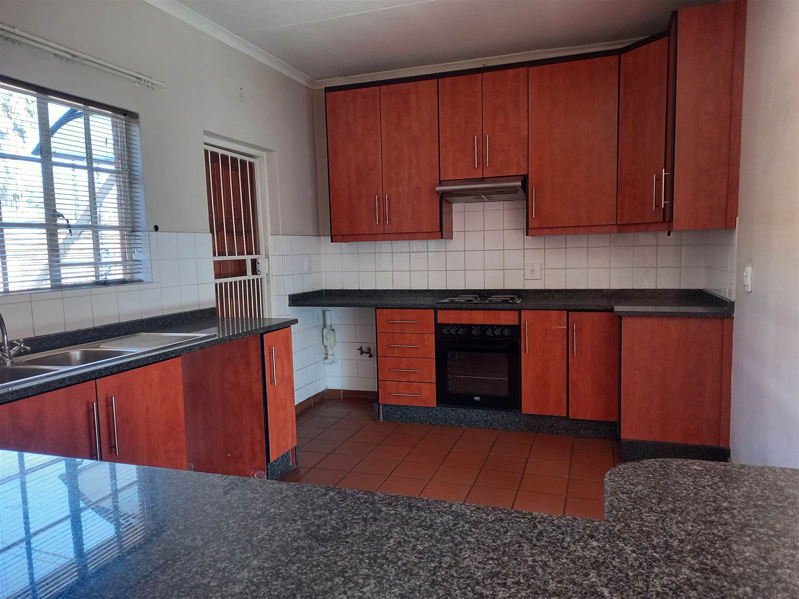 3 Bed Townhouse in Middelburg South photo number 5