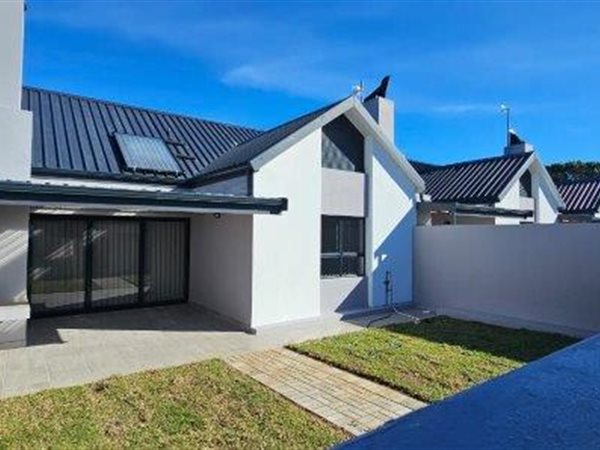 2 Bedroom House 2 Bedroom House