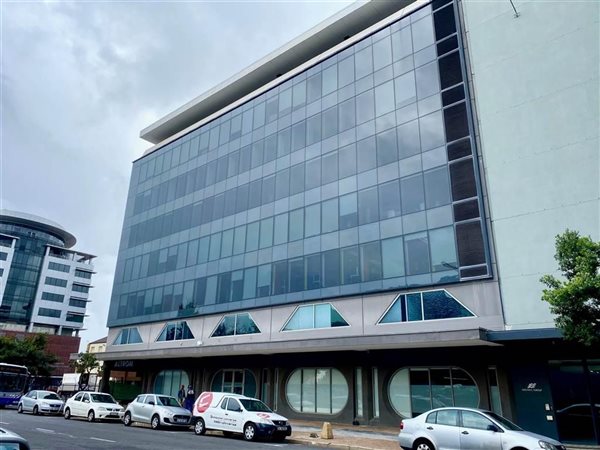 765  m² Commercial space in Foreshore