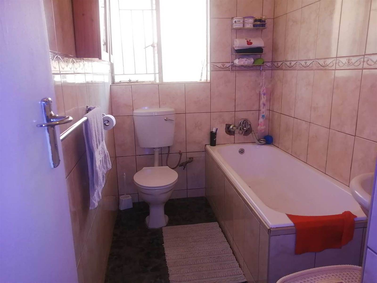 1 Bed Apartment in Benoni Central photo number 8