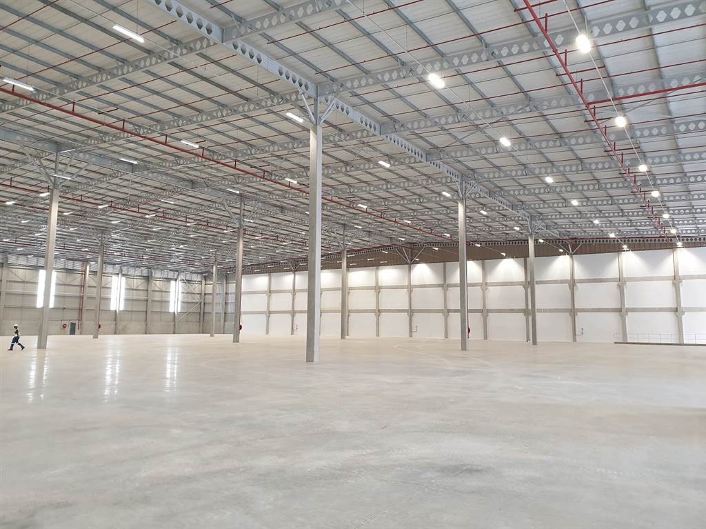 3430  m² Industrial space in Athlone photo number 16