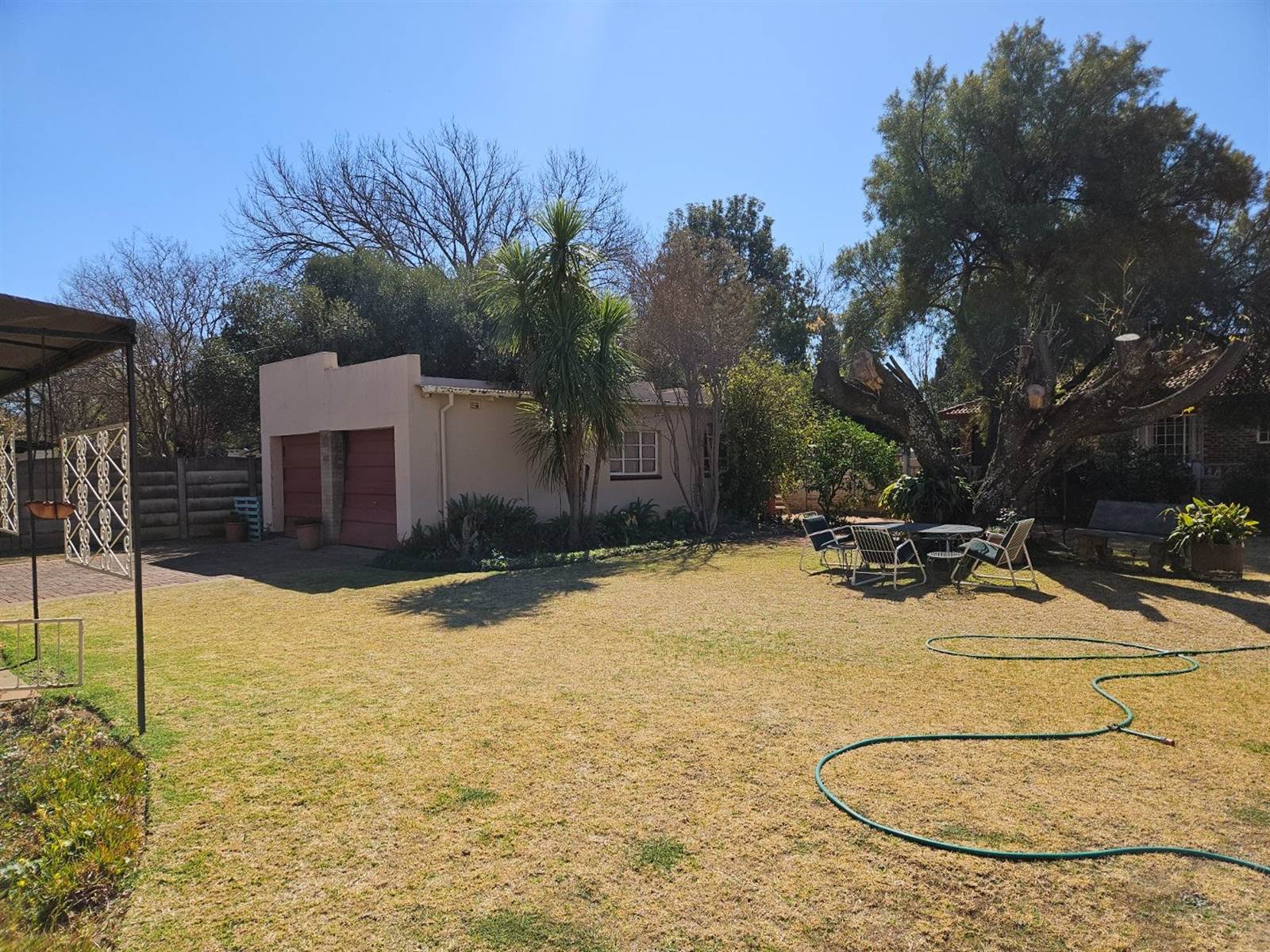 4 Bed House in Wilkoppies photo number 21