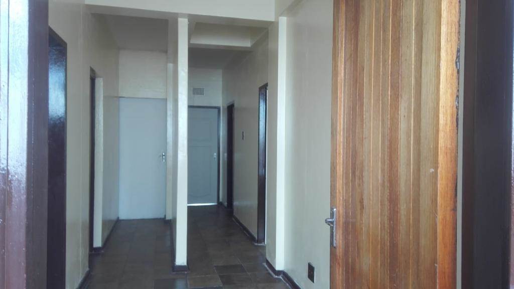 4 Bed Apartment in Vereeniging Central photo number 1