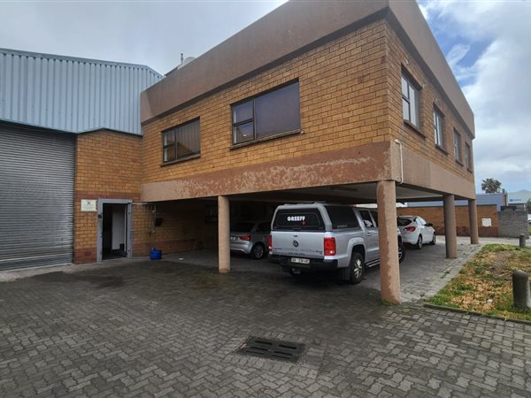 283  m² Industrial space