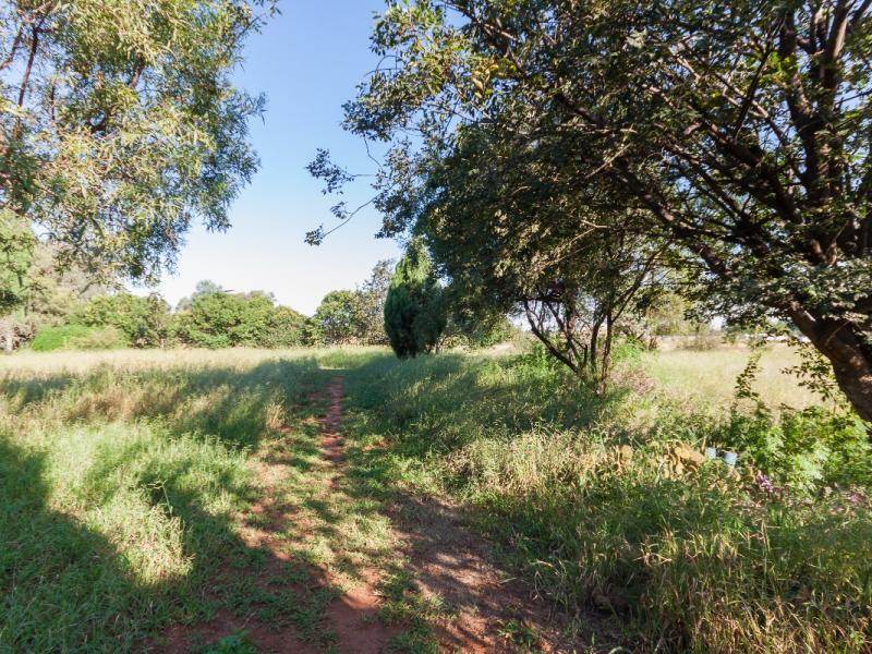 4064 m² Land available in Henley on Klip photo number 2