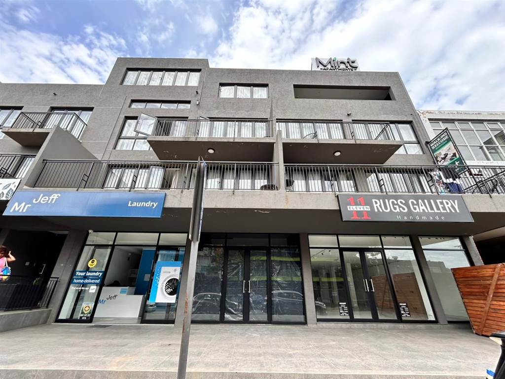 104  m² Commercial space in Greenside photo number 1