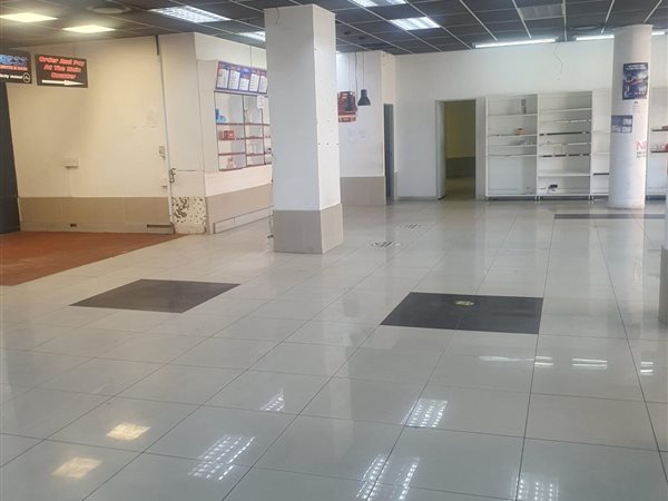 465 m² Commercial space 465 m² Commercial space