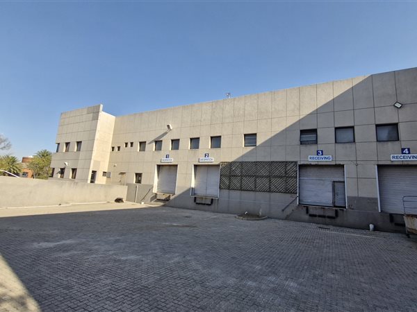 2741  m² Industrial space