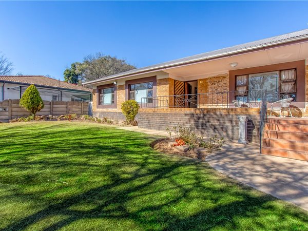 3 Bedroom House 3 Bedroom House