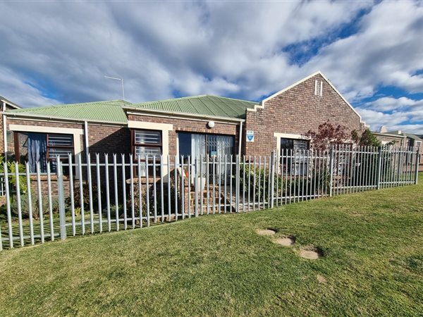 3 Bedroom House 3 Bedroom House