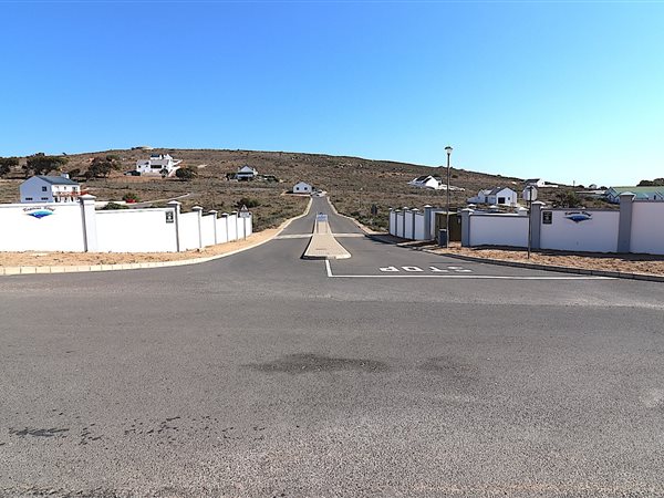 263 m² Land available in St Helena Views