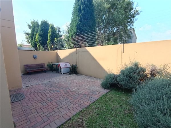 3 Bed Townhouse in Rynfield