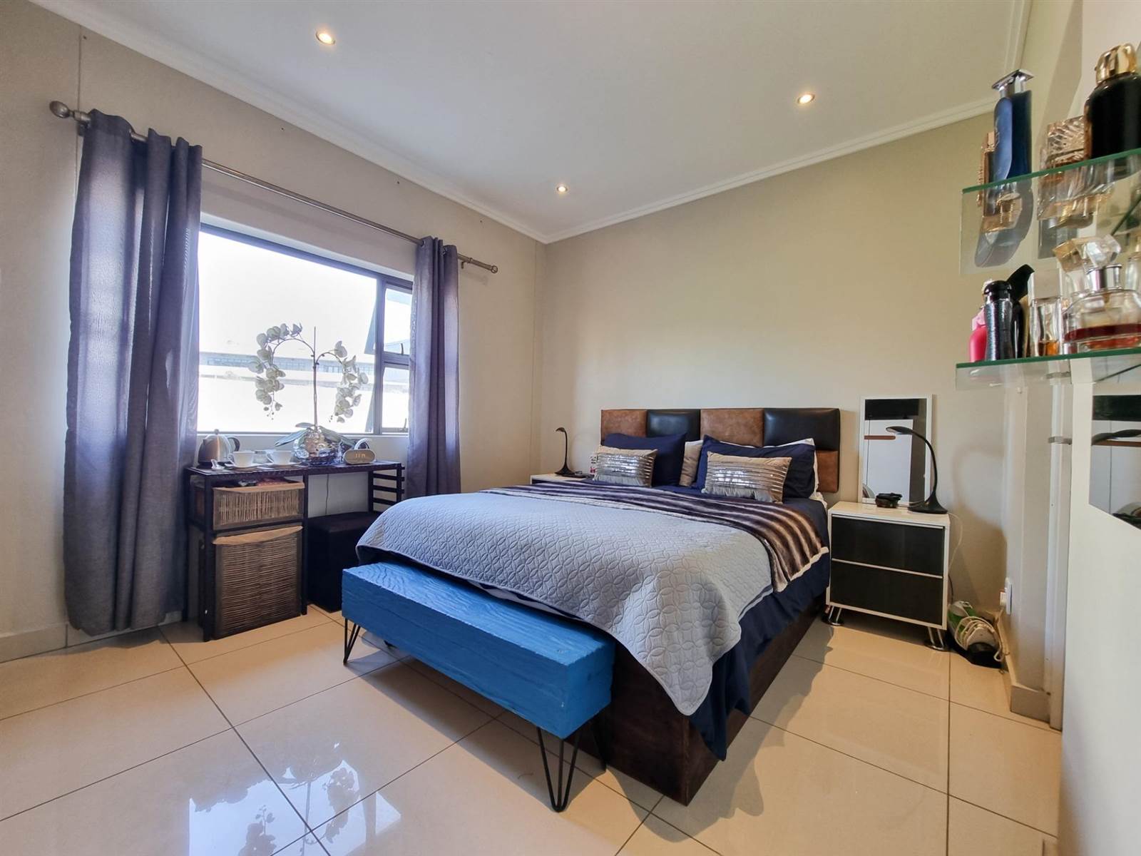 2 Bed Apartment in Umhlanga Ridge photo number 7