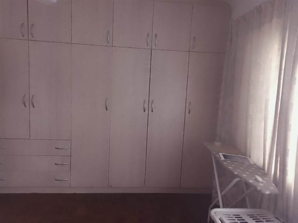 5 Bed Apartment in Belgravia photo number 11