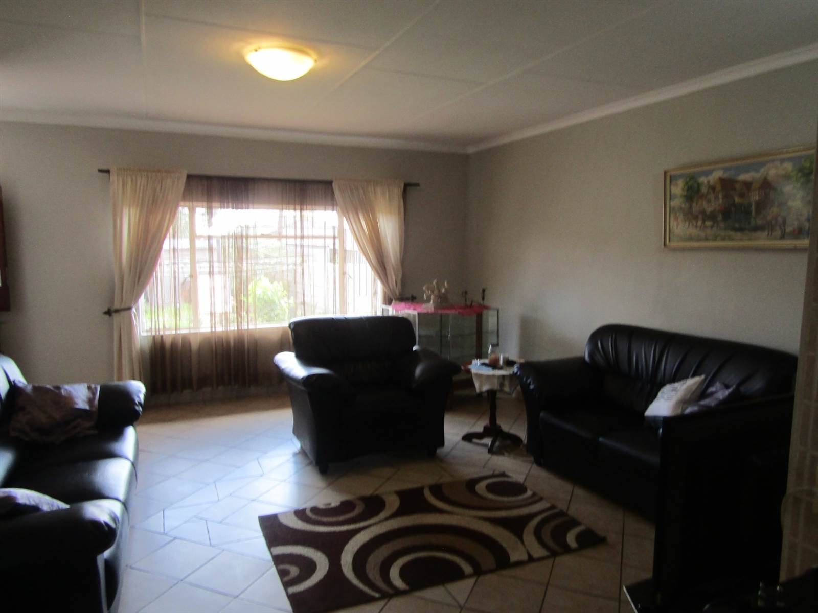 6 Bed House in Krugersdorp West photo number 4