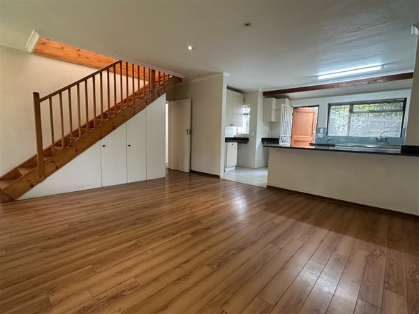 4 Bedroom House 4 Bedroom House