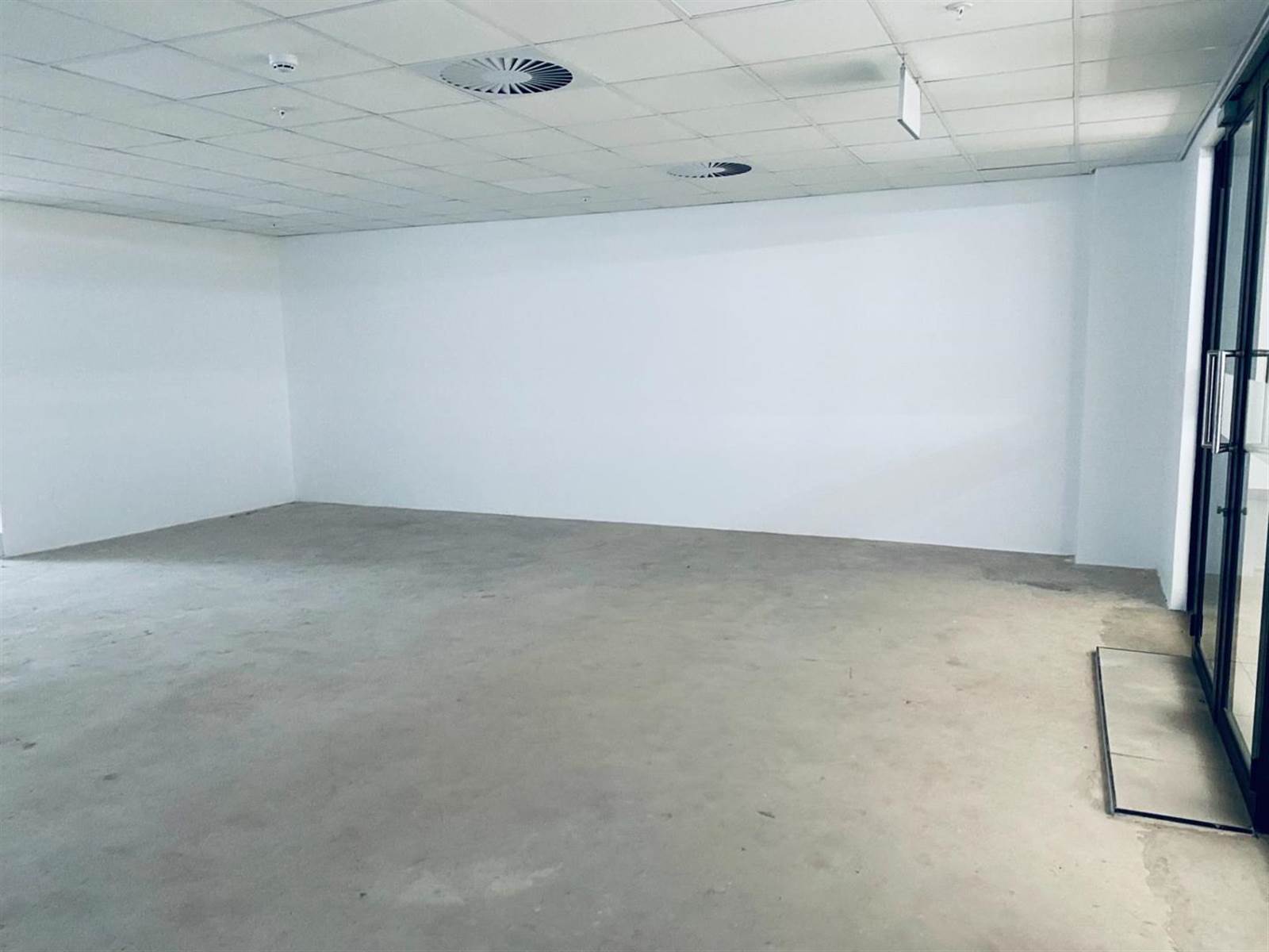 256  m² Commercial space in Umhlanga Ridge photo number 8