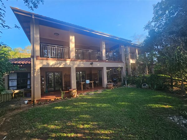 3 Bedroom Townhouse 3 Bedroom Townhouse