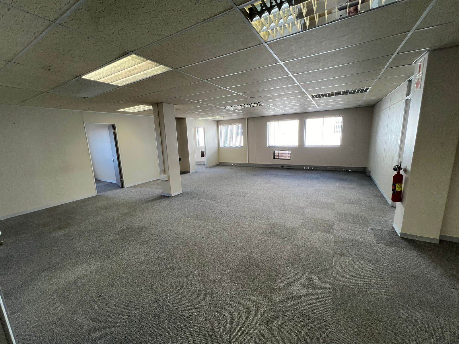 623  m² Commercial space in Tyger Valley photo number 14