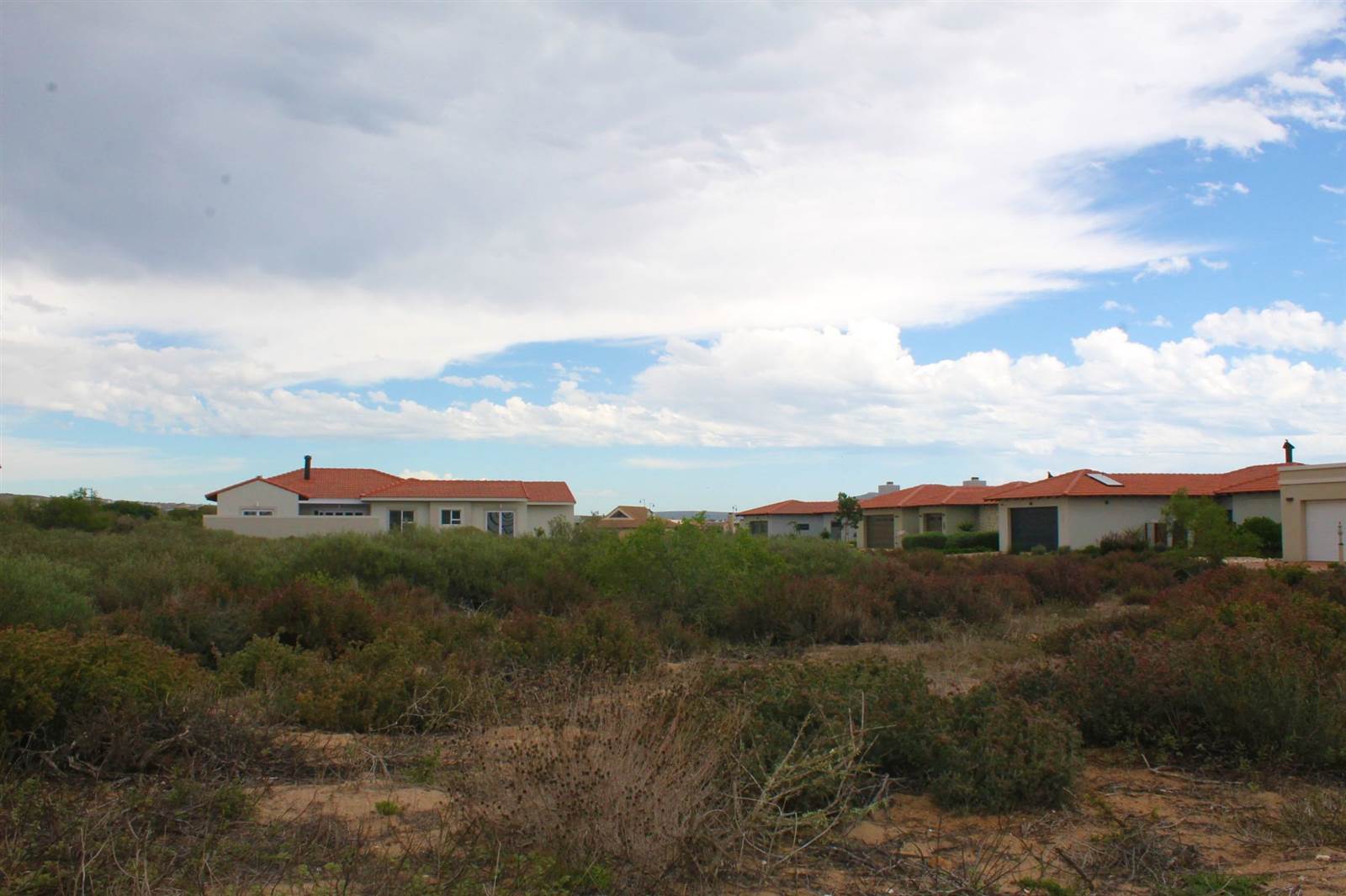 1081 m² Land available in Langebaan Country Estate photo number 6