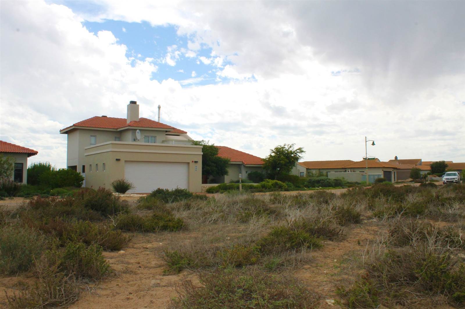1081 m² Land available in Langebaan Country Estate photo number 7